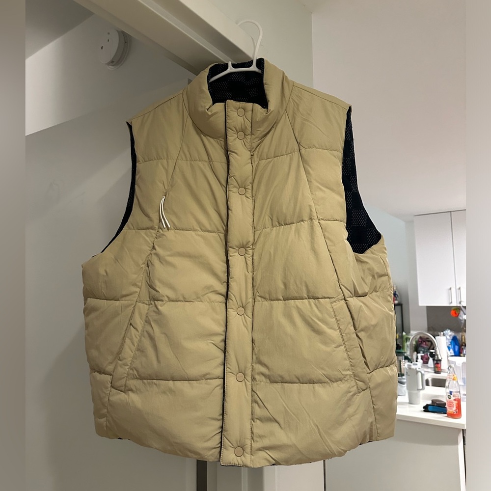 Kith Reversible Men’s Down Vest - image 4